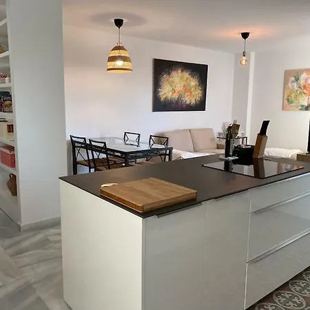Apartment Moderno Vista Mar: Familiar Con Piscinas Y Playa Cercana *