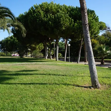 Moderno Vista Mar: Familiar Con Piscinas Y Playa Cercana *
